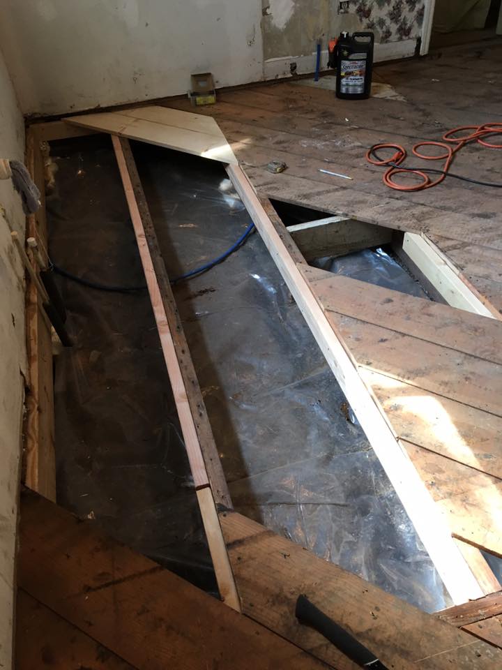 Old Pine Kitchen Table Old Pine Kitchen Table
