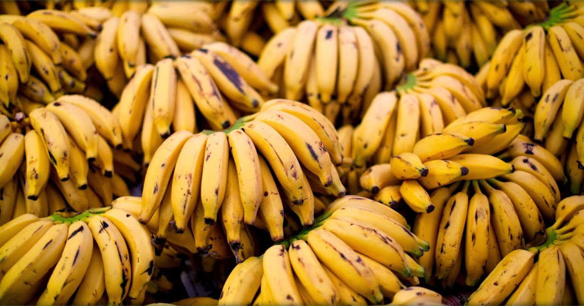 6 benefits of Bananas. Do they lead to weight gain?
