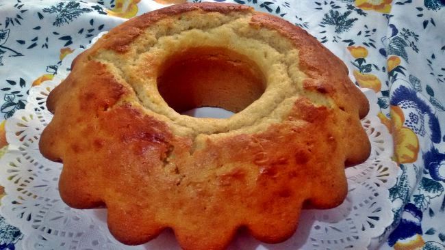 Bizcocho de Nata (crema de leche) y Leche Condensada