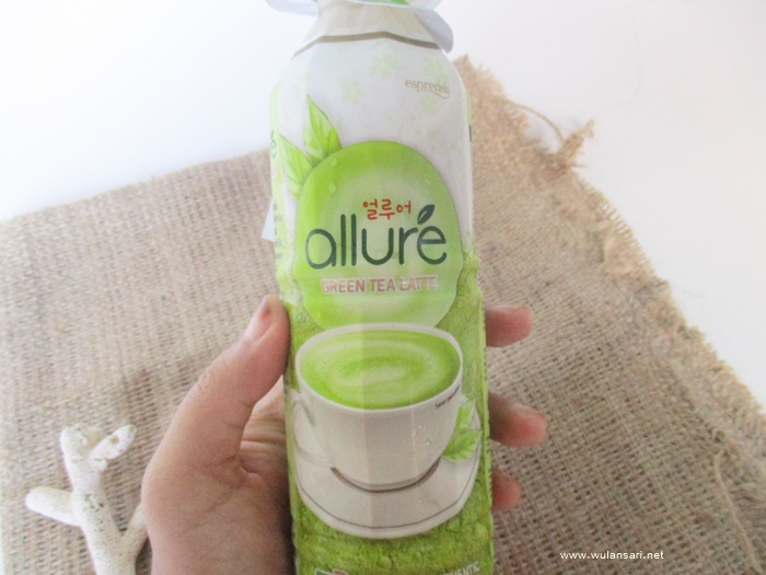 Allure Green Tea Latte Kemasan Botol ~ Nikmati Matcha Latte dalam Sekali Teguk