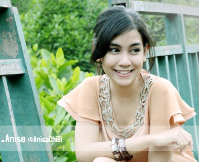 Anisa, Foto dan Biodata lengkap personil Cherry Belle