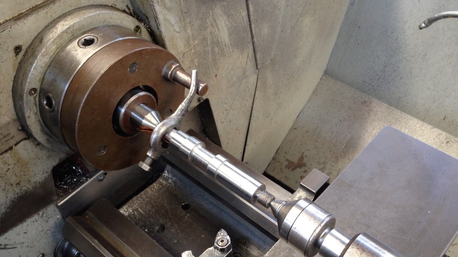 Work Holding Devices on Lathe Tools on Blog