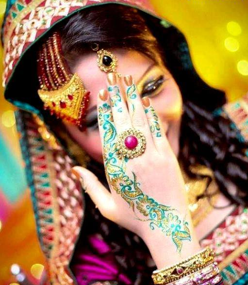 Beautiful Latest Simple Arabic Pakistani Indian Bridal Girl Mehndi 