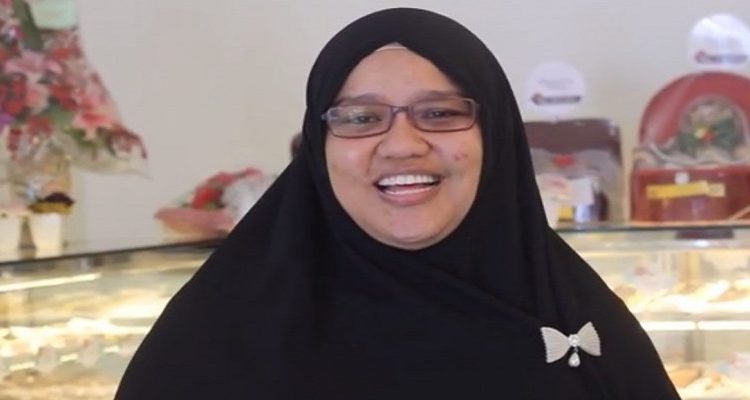 Ternyata Pemilik Toko Chocolicious di Makassar Seorang Muslimah Dokter Gigi, Inilah Profilnya