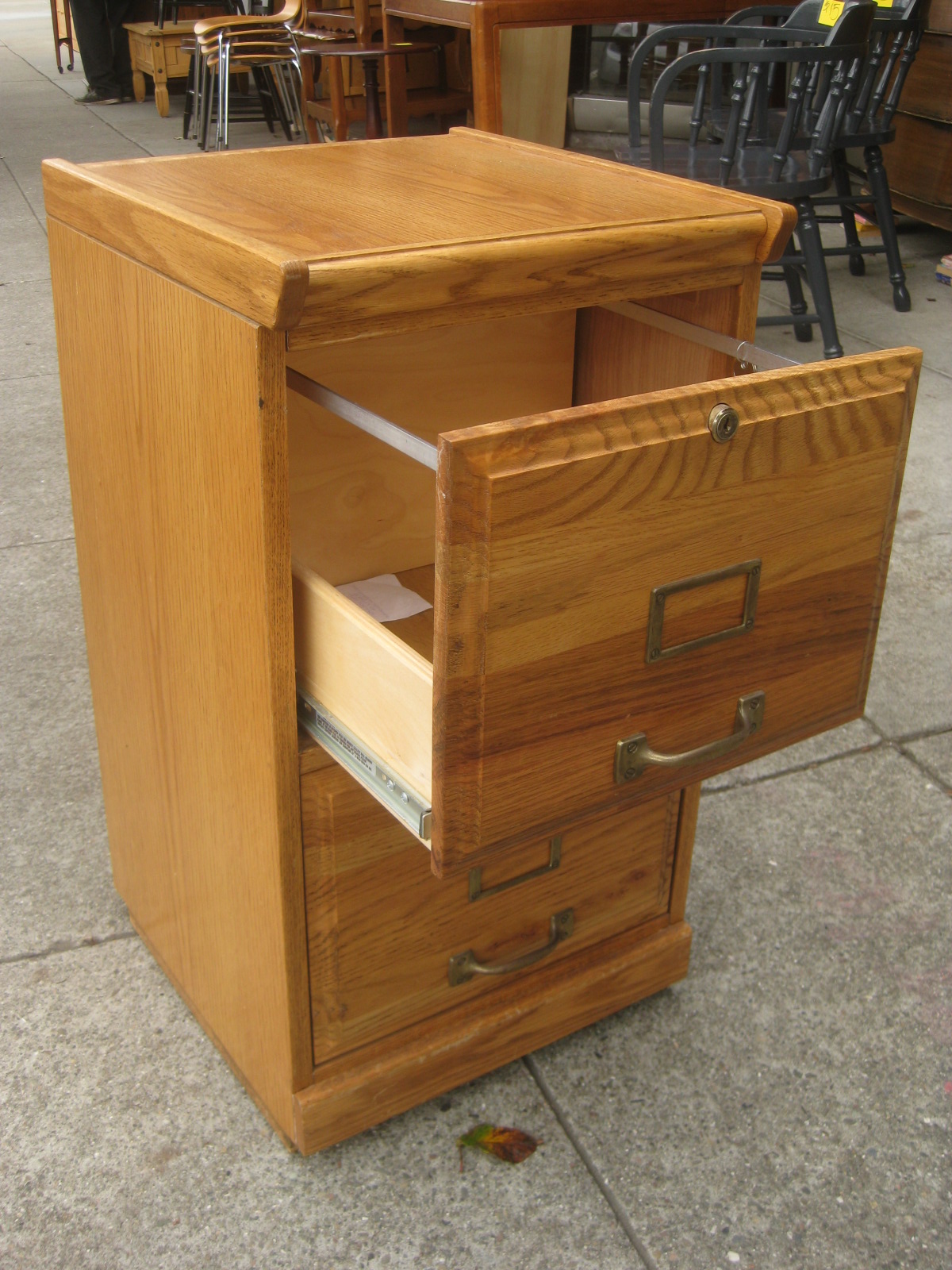 UHURU FURNITURE & COLLECTIBLES SOLD Locking Oak File 60