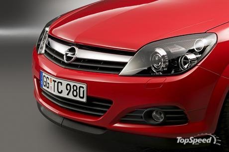 Opel-Astra-GTC-3.jpg