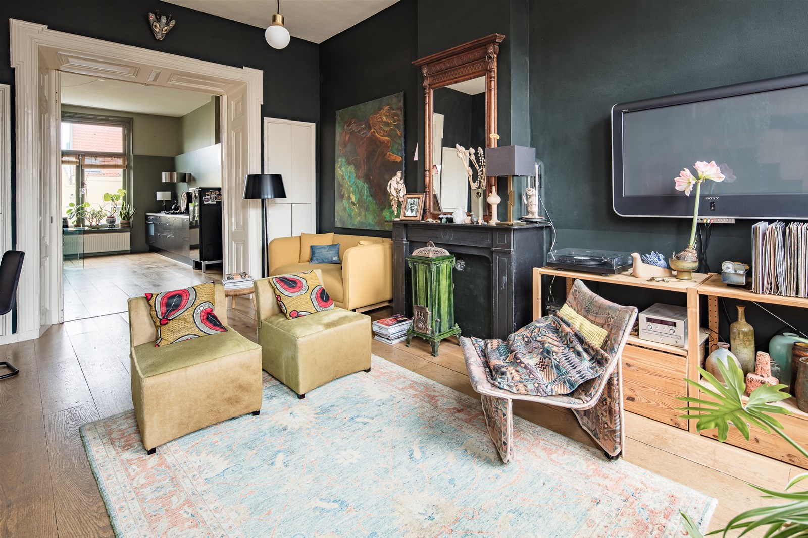 A Cozy Bohemian Apartment in Amsterdam