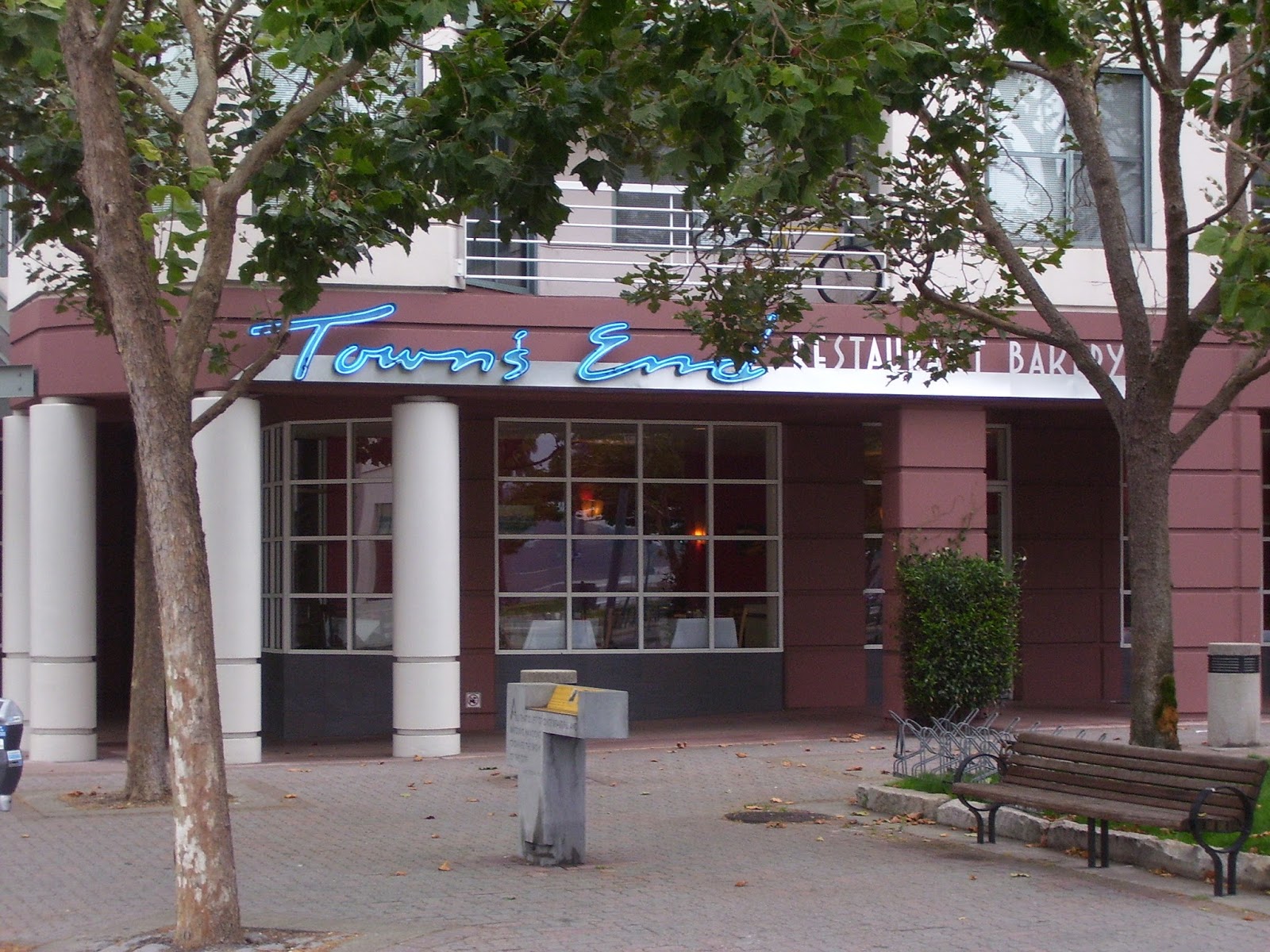 Breakfast at Epiphany's Town's End restaurant & bakery