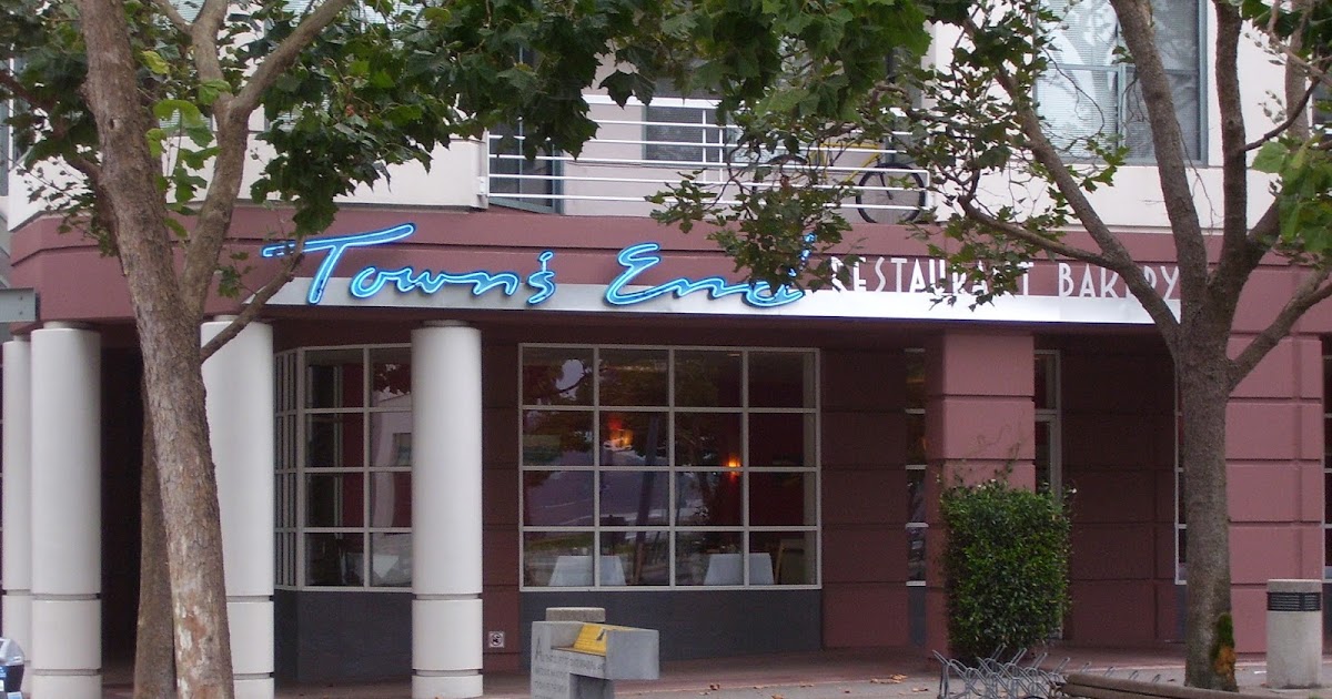 Breakfast at Epiphany's Town's End restaurant & bakery