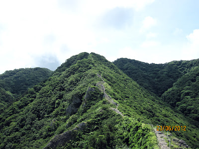 角田山　灯台コース