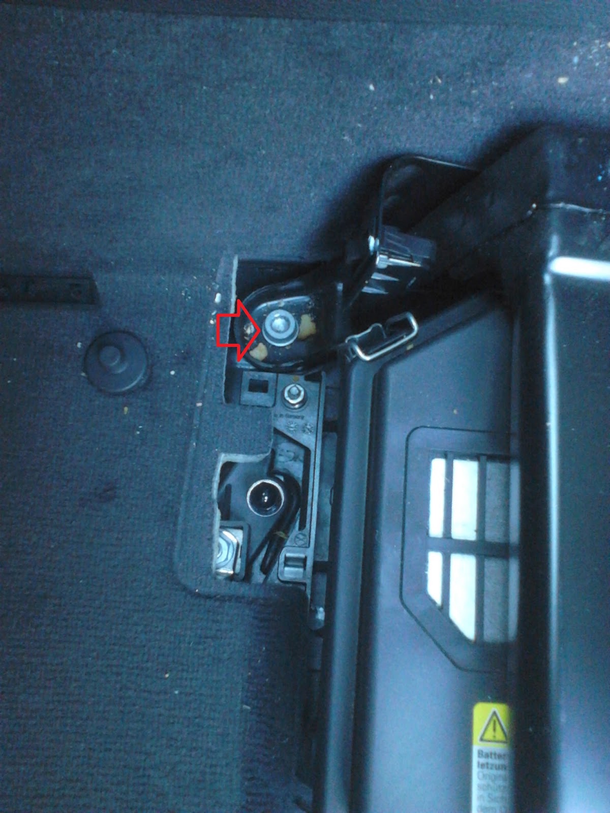 How To Change Audi Q7 Battery