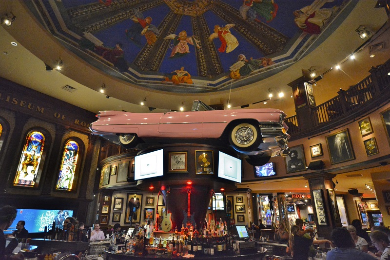 Life With 4 Boys: Family Friendly Orlando Restaurants - Our Top Picks #