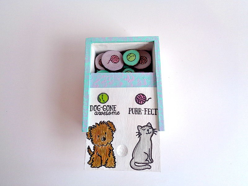 DIY Portable Checkers Game (Dogs vs Cats Edition) Running With A