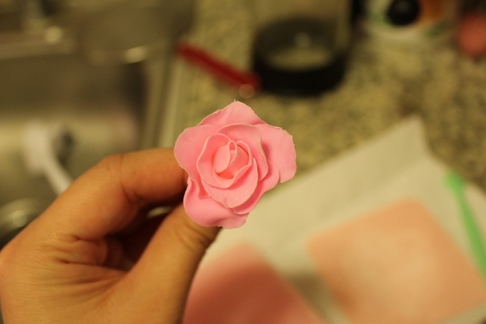 Fondant Roses Tutorial Gwen's Kitchen Creations