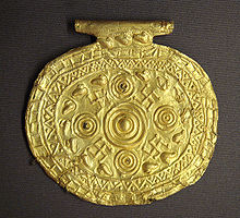 220px-Etruscan_pendant_with_swastika_symbols_Bolsena_Italy_700_BCE_to_650_BCE.jpg