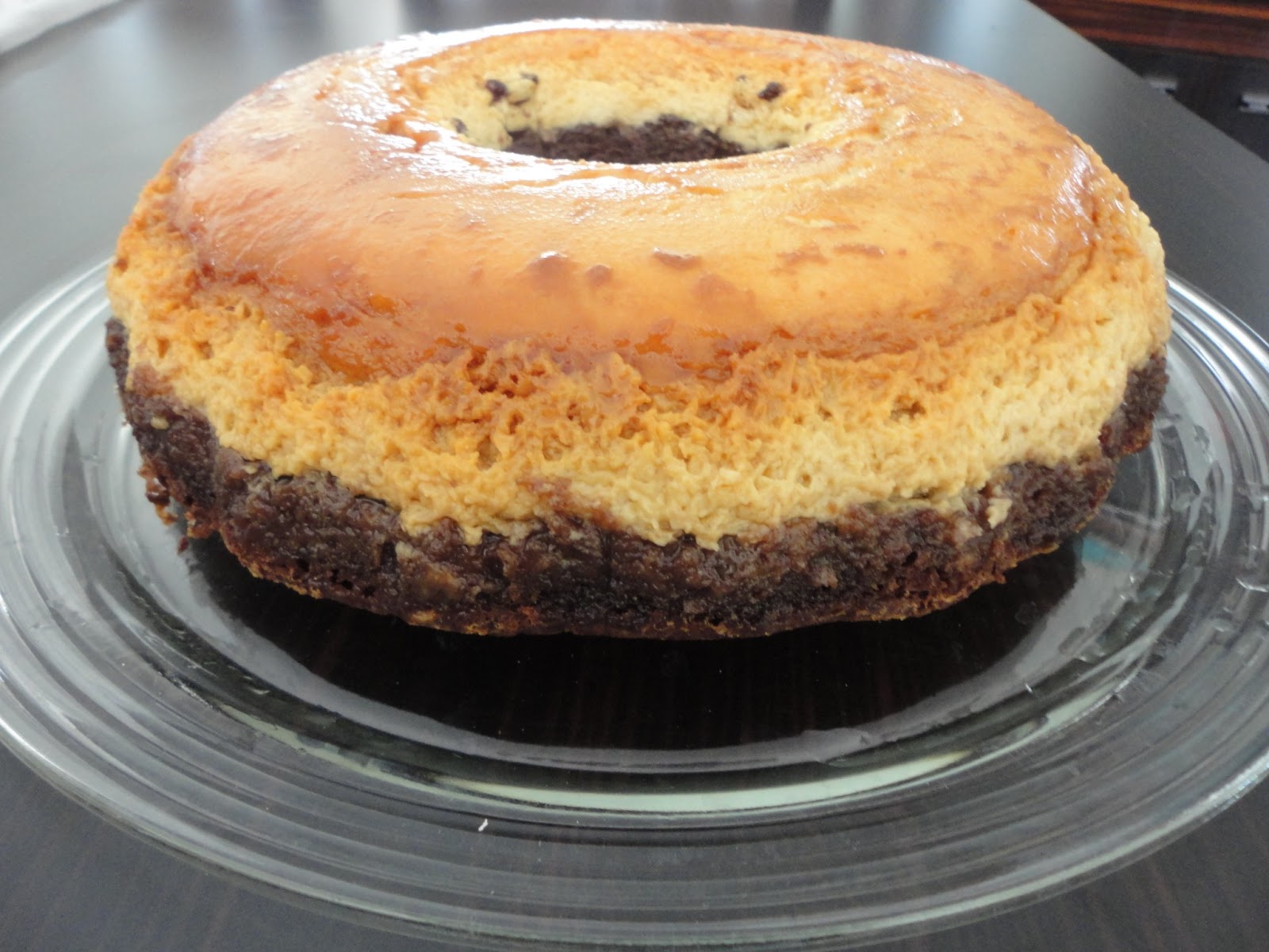 MAHARETLİ MUTFAK KREM KARAMELLİ KEK