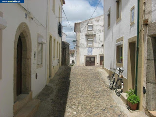 Rua da Costa de Castelo de Vide, Portugal (streets)