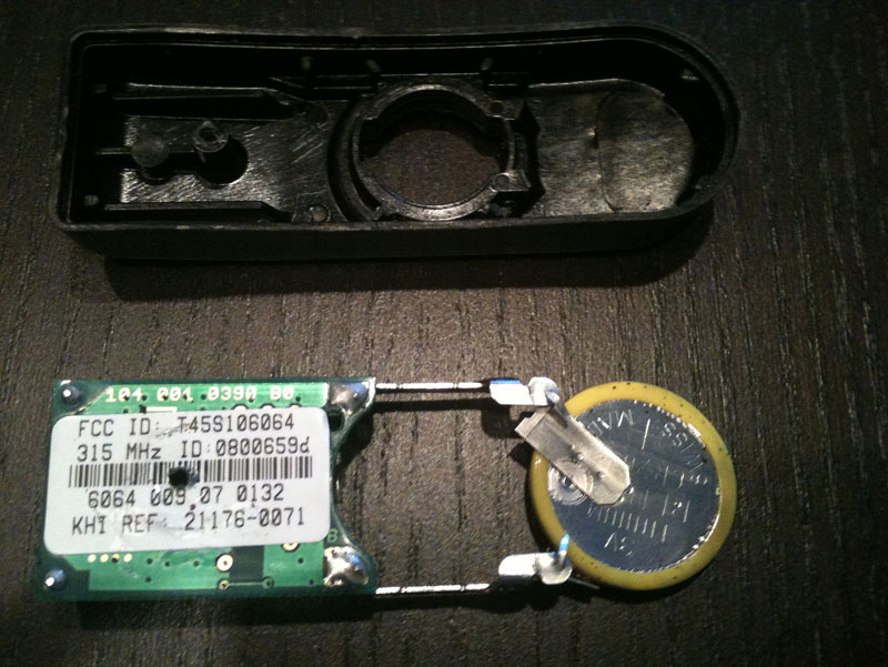 blog.mitza.net: Kawasaki 14 Pressure Monitor Sensor Battery Change