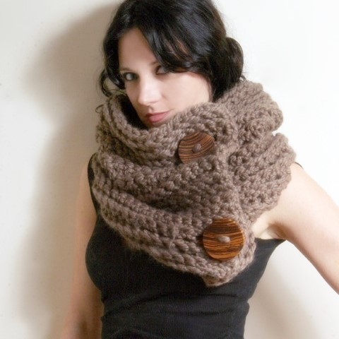 Kanelstrand: Must Have Chunky Scarves for the Winter