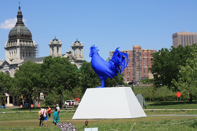 Big Blue Hen Sculpture at Minneapolis Sculpture Garden