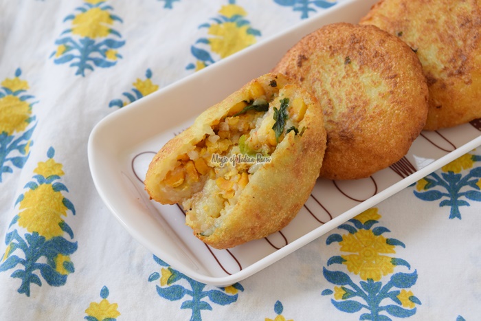 Delhi Style Aloo Tikki | Street Food Crispy & Stuffed Tikki Chaat