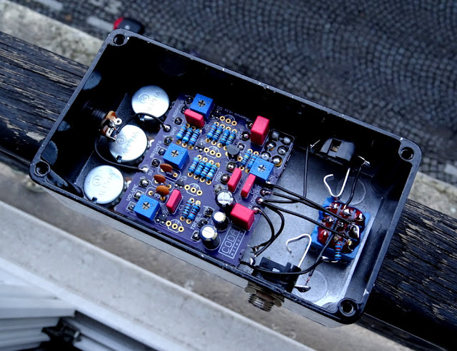 Sunn-model-T-preamp-gutshots.JPG