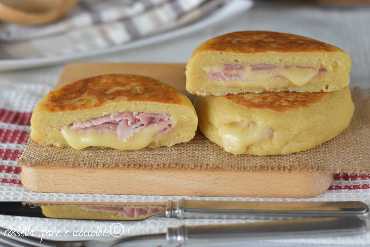 Focaccine di Patate prosciutto e formaggio con il Bimby TM5 Ricette Bimby TM5 Ricettario