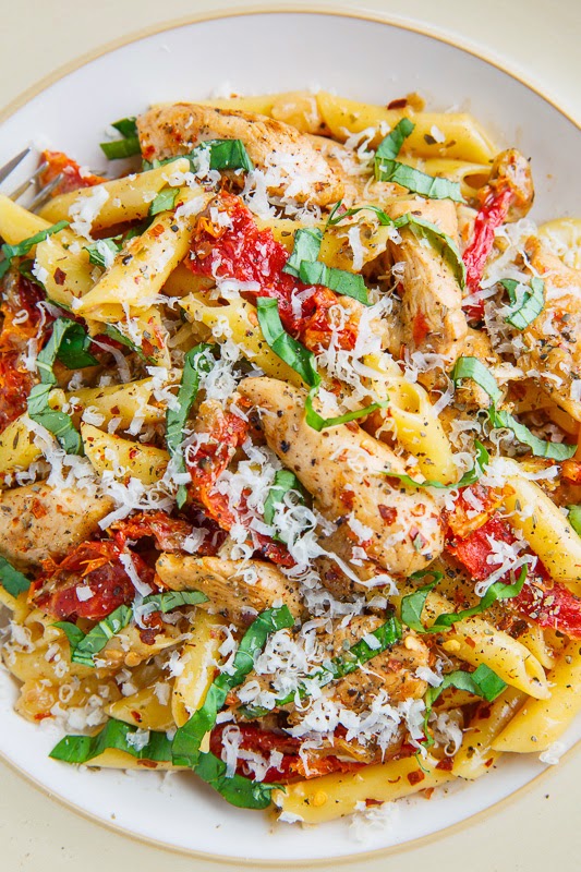 creamy-chicken-and-sundried-tomato-pasta-recipe-on-closet-cooking