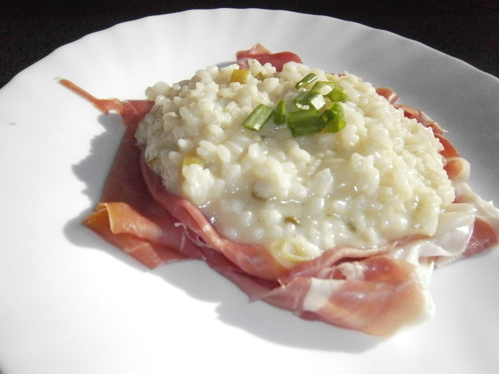 Délices d'une novice Risotto au parmesan, vin blanc et petits oignons