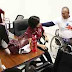 Entregan en Juárez reconocimiento a ciclista paralímpico