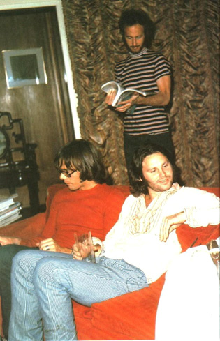 Jim Morrison and Niel Young, circa 1970 : r/pics