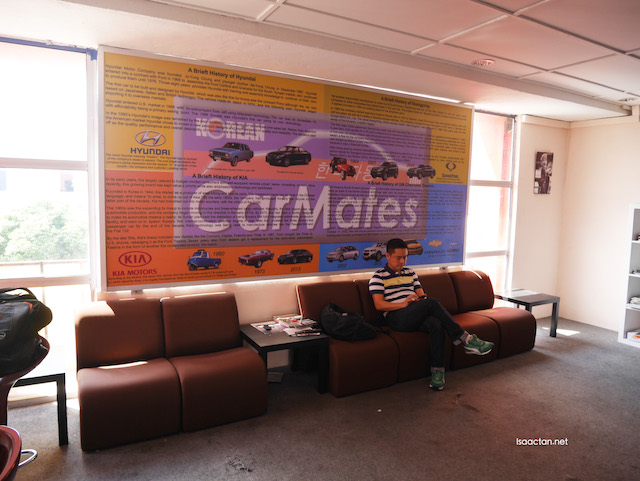 Waiting lounge located on the first floor of the building Waiting lounge located on the first floor of the building