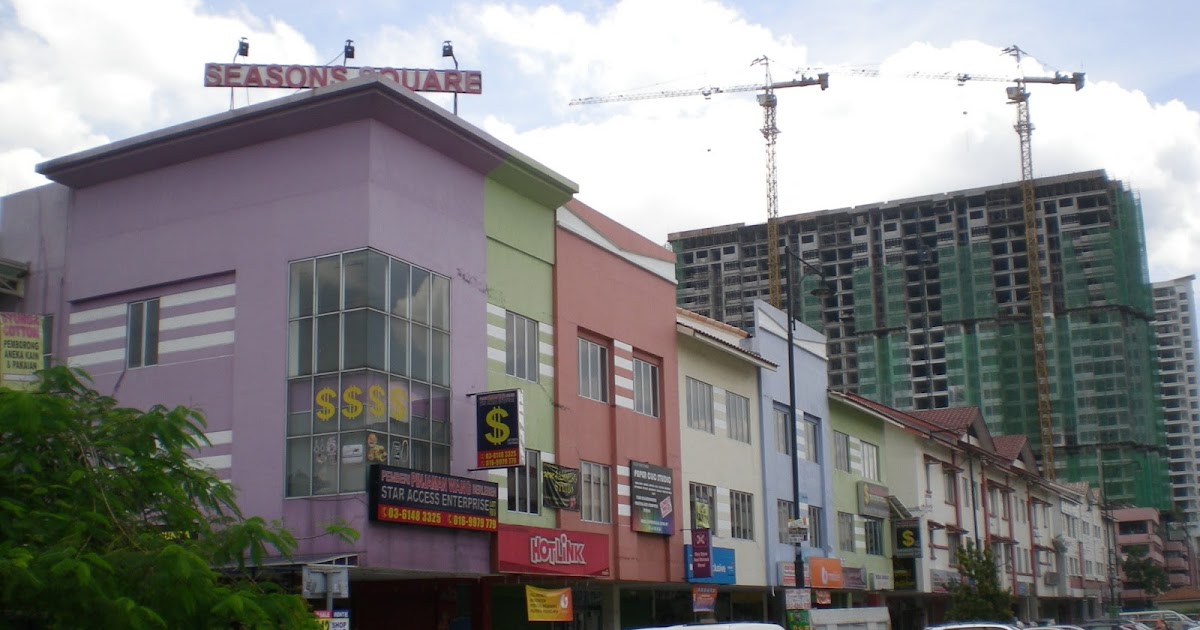 Sungai Buloh Furniture Shop / NEWLY COMPLETED SHOP Puncak Alam / Sungai