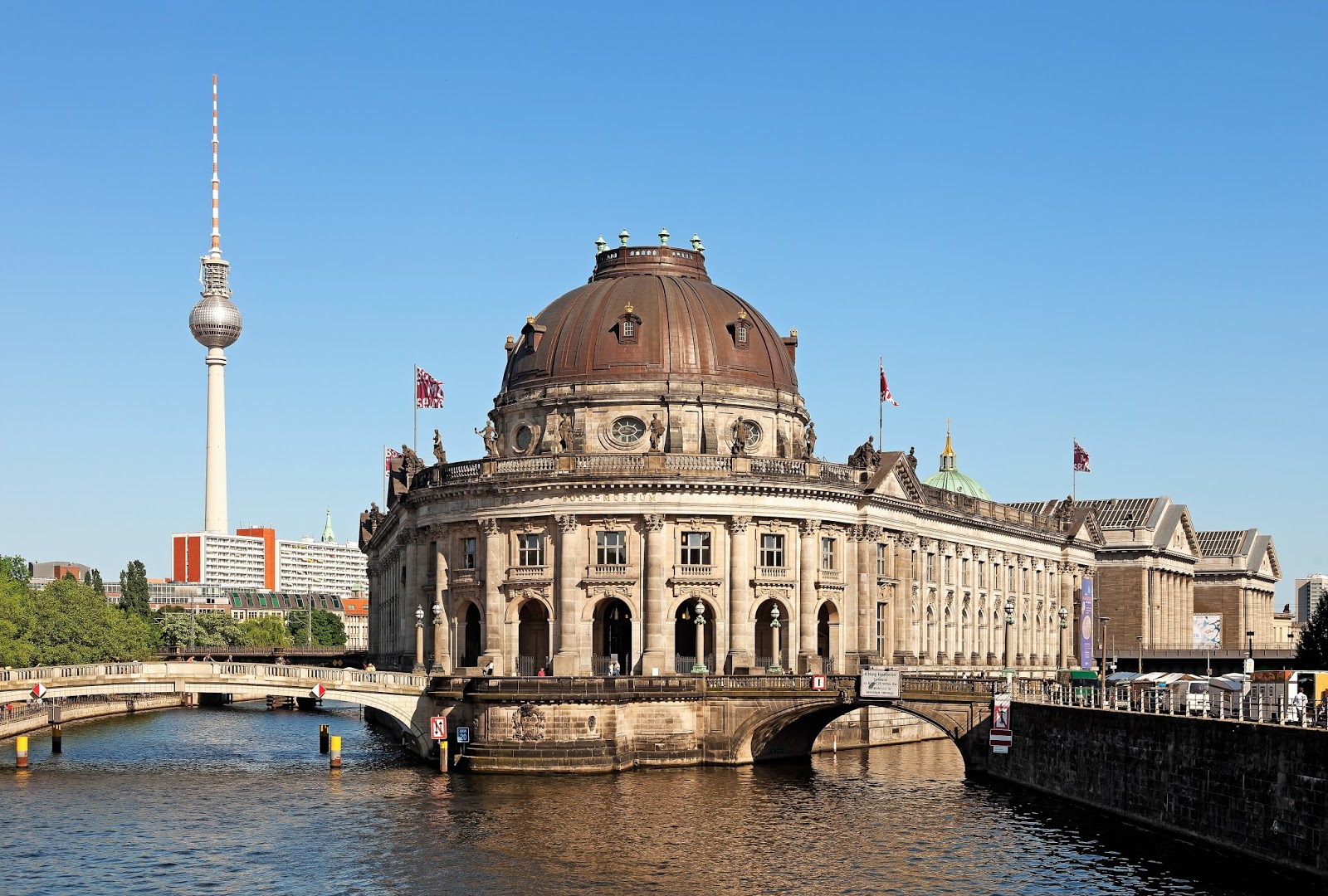 5 Five 5 Museumsinsel Museum Island Berlin Germany