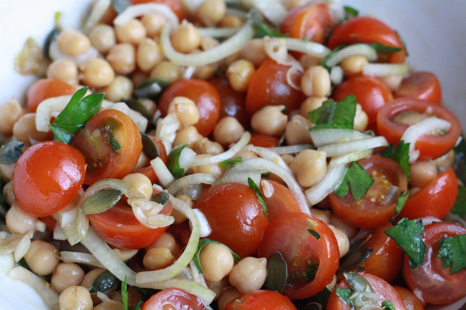 VB: Cizrnový salát