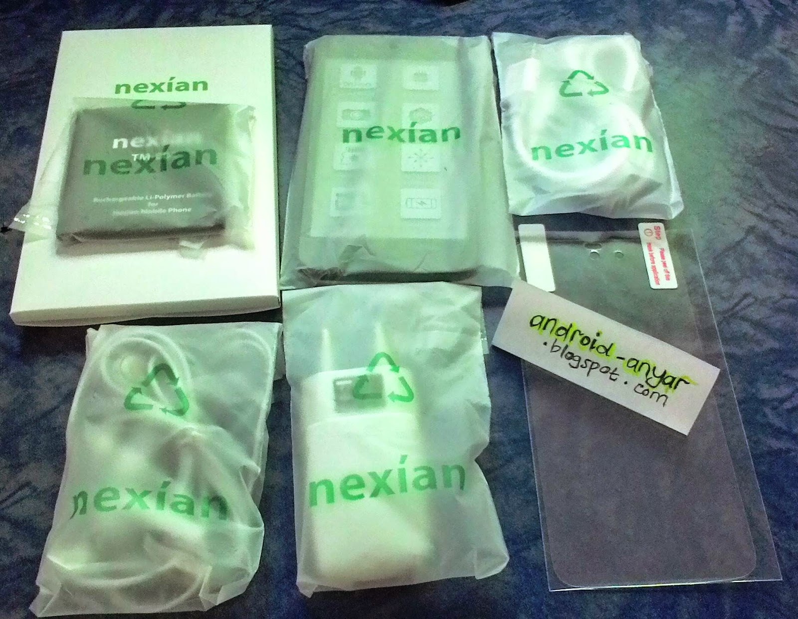 Paket penjualan Nexian Journey One masih dalam plastik