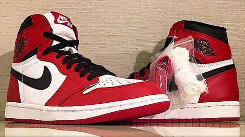 chicago bulls jordan 1