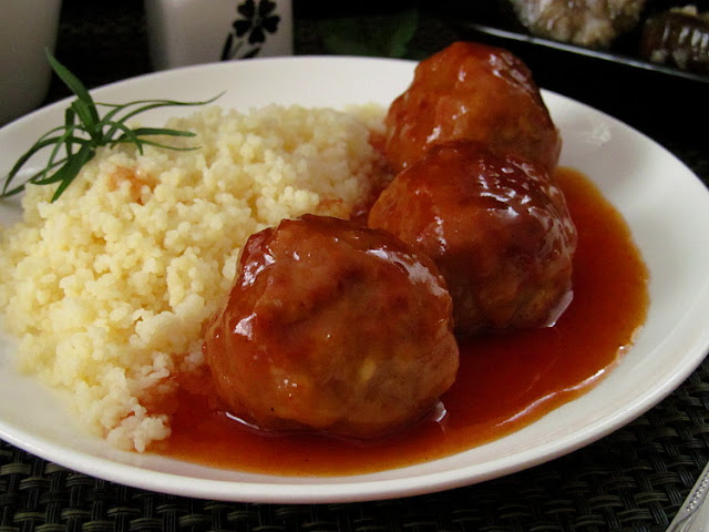 Фрикадельки в кисло-сладком соусе (китайская кухня)