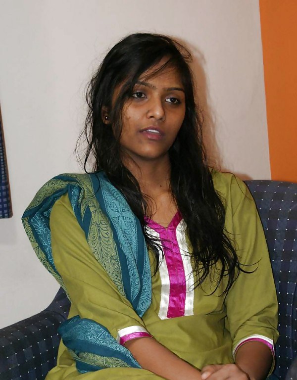 Indian Girl Strip Off Her Saree Tamil Sex Stories