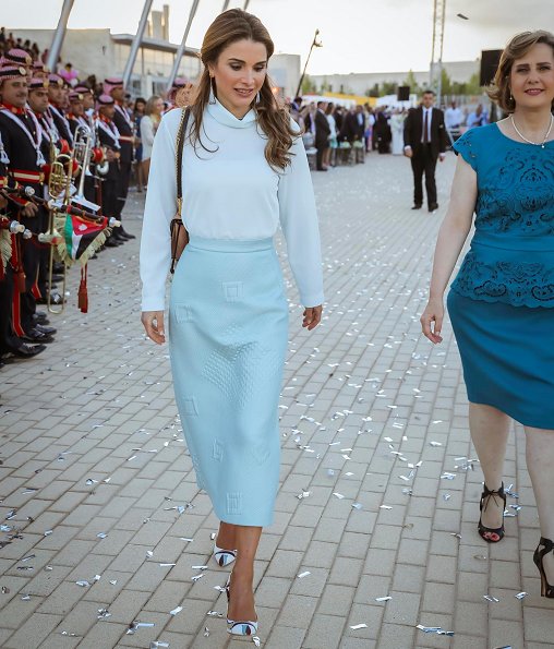 Queen Rania attended the 2017 graduation ceremony at the Amman International Academy (IAA) in Amman, Jordan