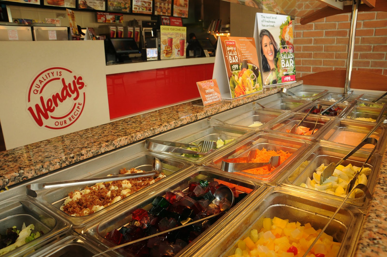 Lemon GreenTea Wendy's Salad Bar is back!