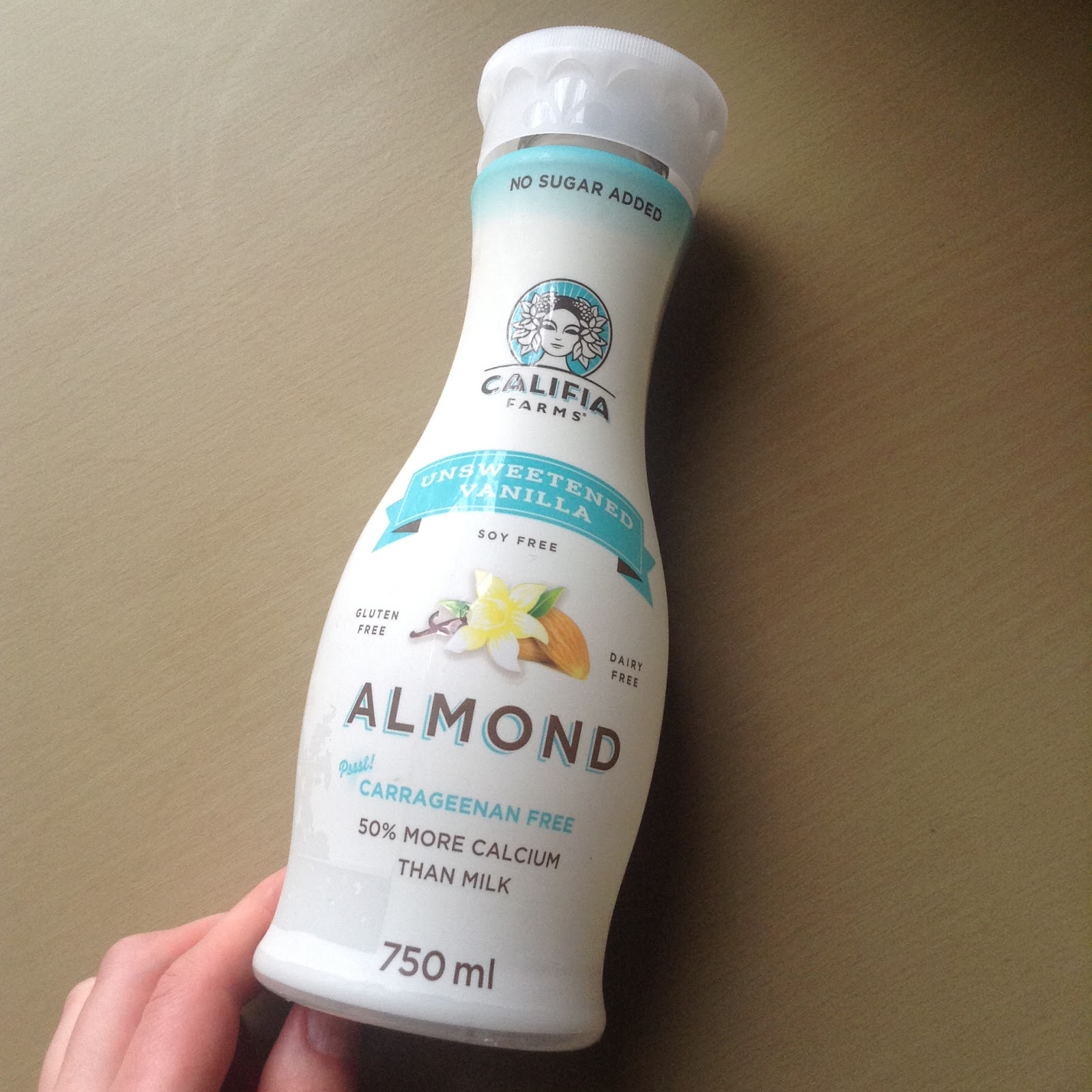 Califia Farms Unsweetened Vanilla Almond Milk