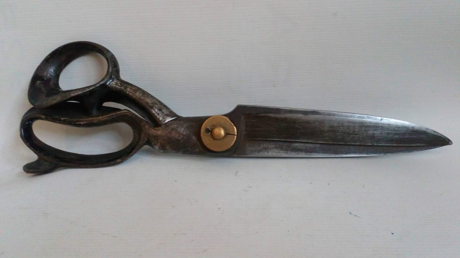 VintageDigger Vintage Tailoring Scissors Rare Large Heavy Made in USA