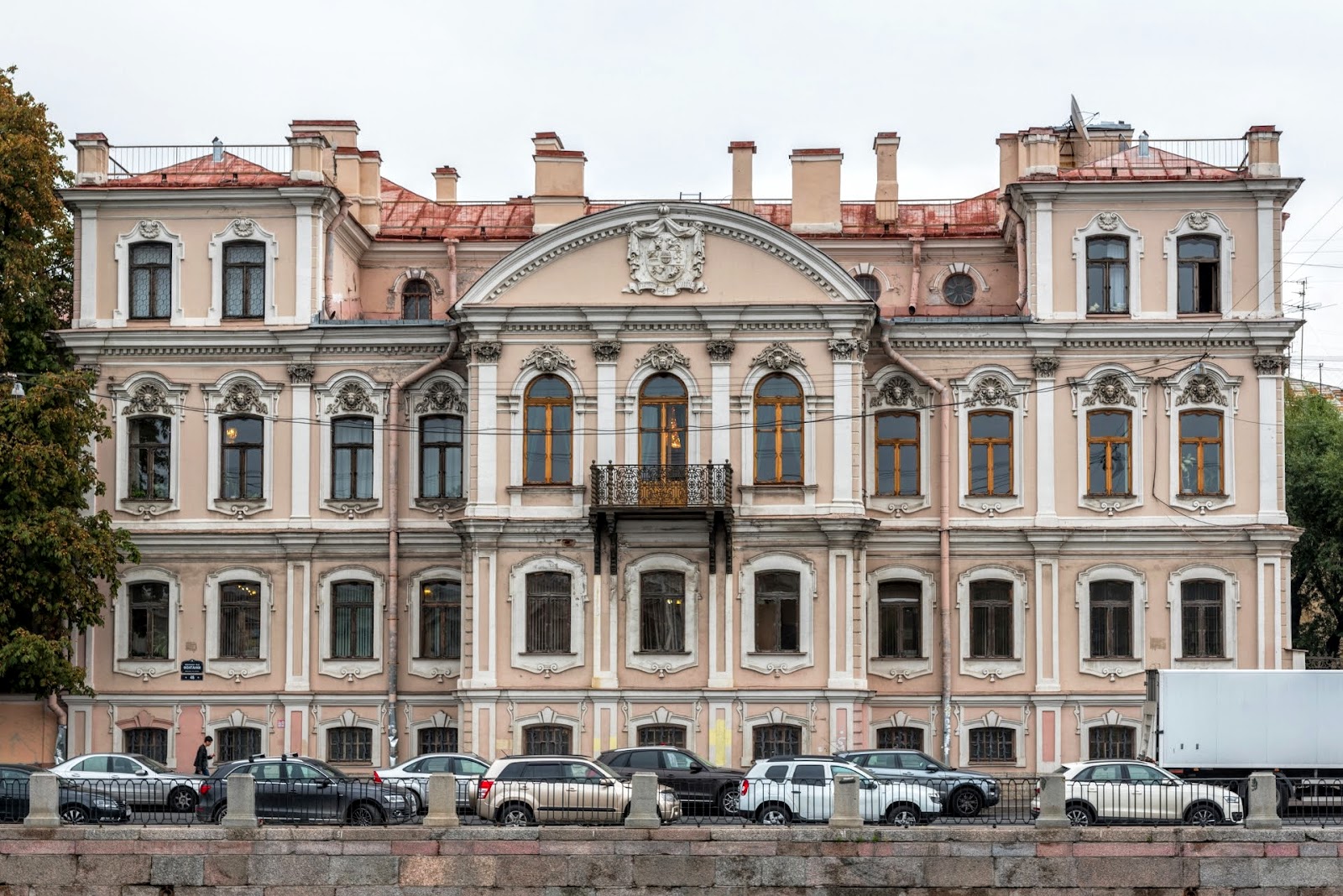 Фасады зданий в москве Фасады зданий в москве