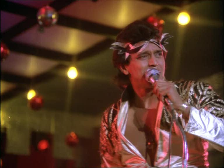 Чакраборти танцор диско. Танцор диско Джимми Джимми ача ача. Танцор диско 1982. Танцор диско 1982 Индия.