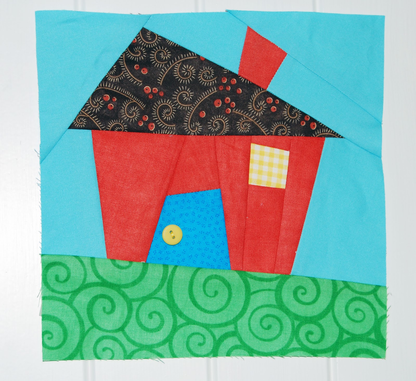 Paper-Pieced Box House Quilt Block Pattern