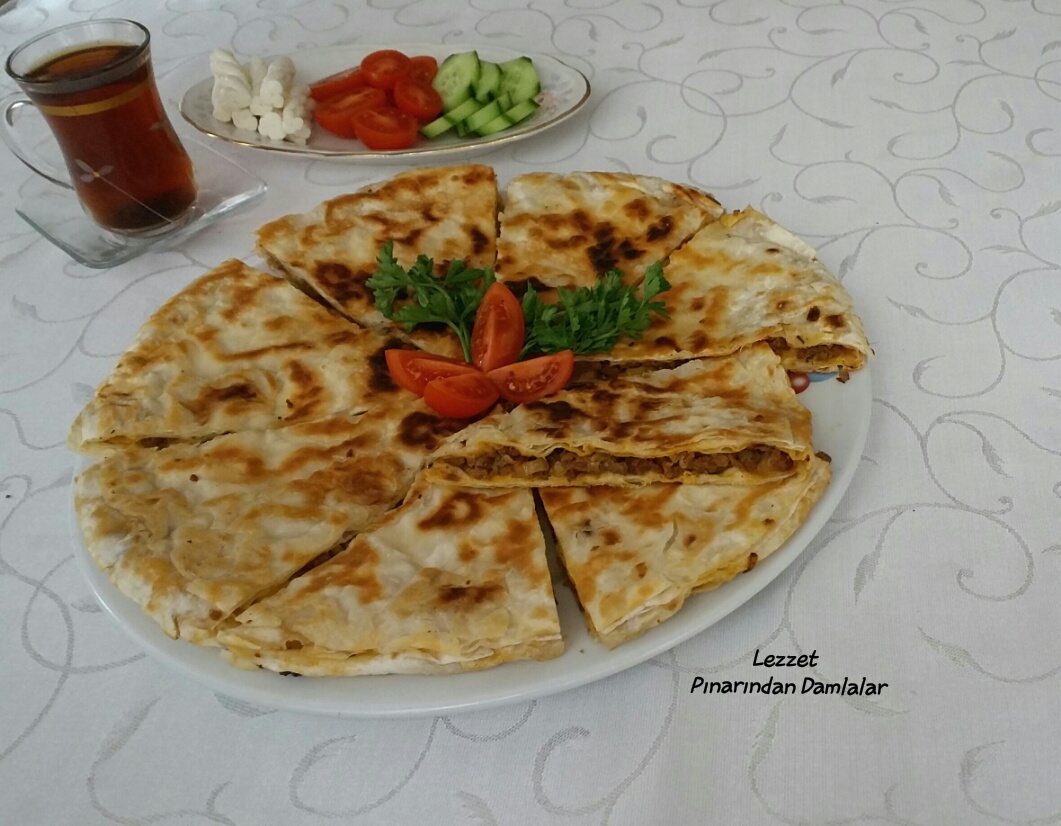 Lezzet Pınarından Damlalar KURU YUFKA BÖREĞİ