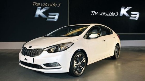 Mua xe Mazda 3 hay mua xe Kia K3 thế hệ mới? - bonbanhsaigon