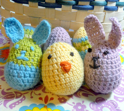 Amigurumi crochet bunny easter egg