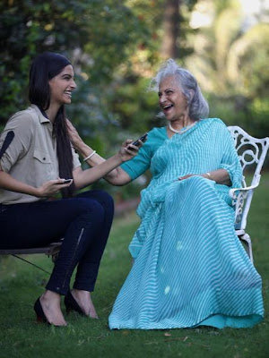 Sonam Kapoor in conversation with Waheeda Rehman cute photo gallery